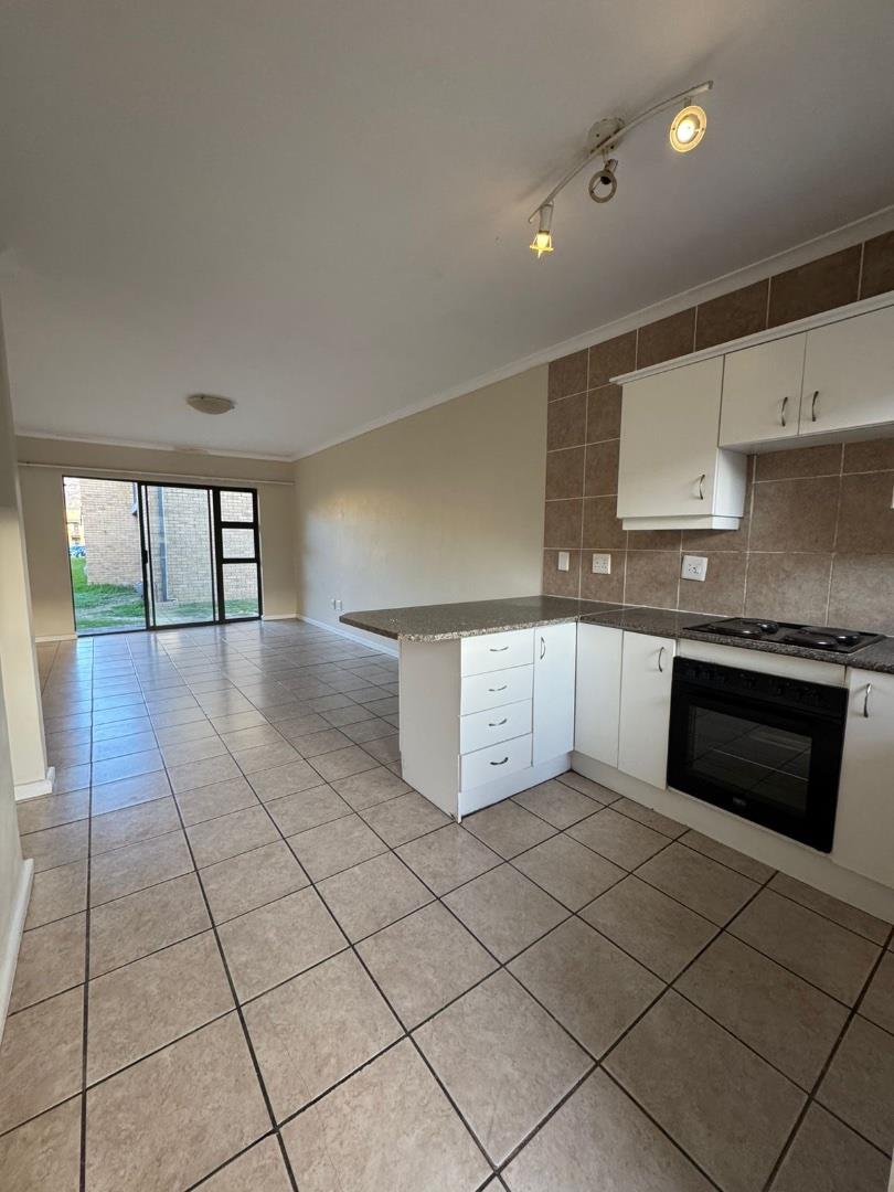To Let 2 Bedroom Property for Rent in Fairview Golf Estate Western Cape